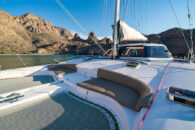 seawind-1260-ext-foredeck
