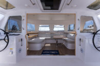 seawind-1260-ext-cockpit